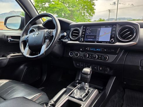Used 2021 Toyota Tacoma TRD Pro AWD/4WD image 15