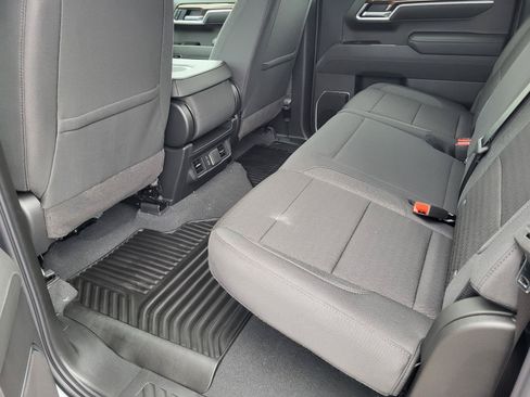 New 2026 Chevrolet Silverado 1500 LT w/ Texas Edition Plus RWD image 13