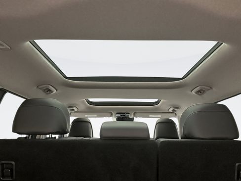 Used 2025 Hyundai Santa Fe Limited image 20