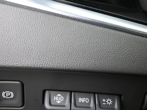 Used 2023 Buick Enclave Avenir w/ Avenir Technology Package image 20