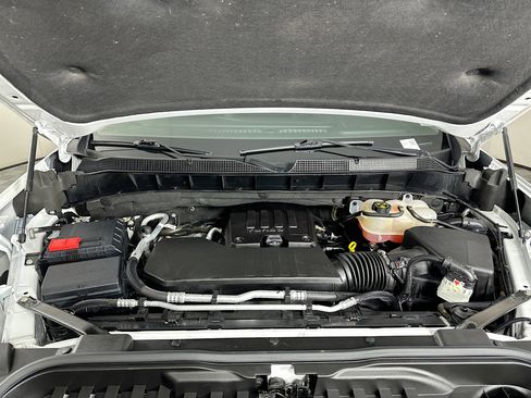 Used 2023 Chevrolet Silverado 1500 LT image 31