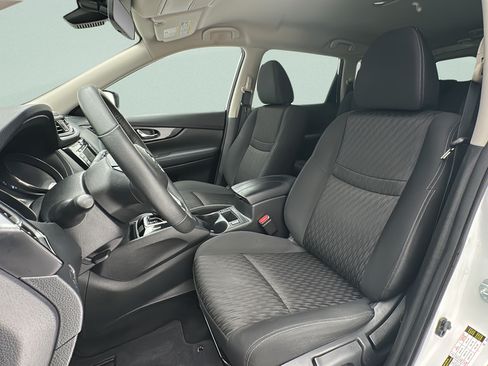 Used 2020 Nissan Rogue S w/ Special Edition Package AWD/4WD image 13