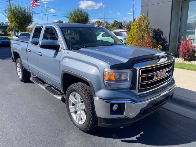 Used 2015 GMC Sierra 1500 SLE w/ SLE Value Package AWD/4WD image 1
