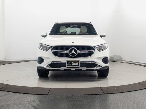Certified 2026 Mercedes-Benz GLC 300 4MATIC image 2