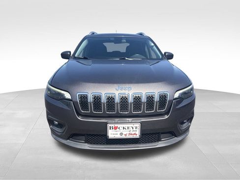 Used 2019 Jeep Cherokee Latitude Plus w/ Cold Weather Group AWD/4WD image 8