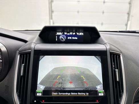 Used 2023 Subaru Crosstrek 2.5i Limited w/ Moonroof Package image 32