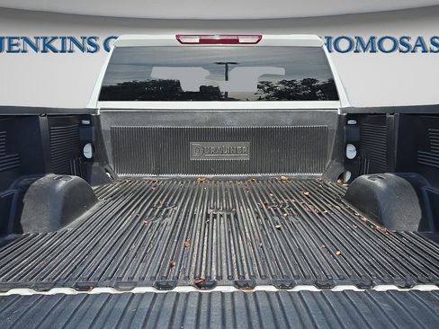 Used 2025 Chevrolet Silverado 2500 LT w/ Convenience Package AWD/4WD image 8