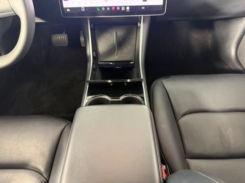 Used 2020 Tesla Model 3 Long Range AWD/4WD image 19
