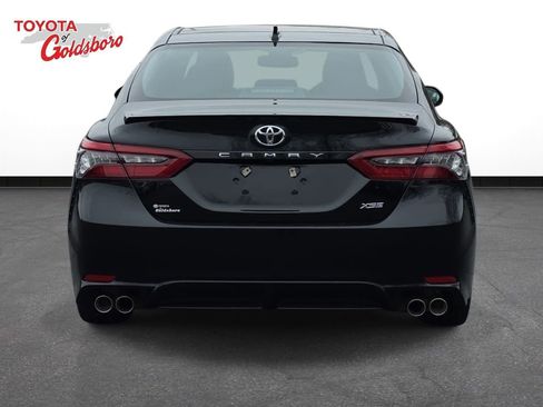 Used 2021 Toyota Camry XSE image 6