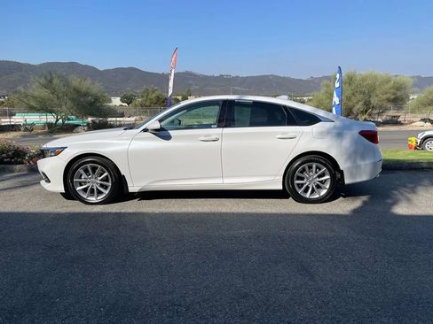 Used 2022 Honda Accord LX image 8