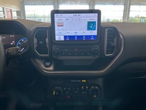 Used 2024 Ford Bronco Sport Big Bend w/ Convenience Package AWD/4WD image 3