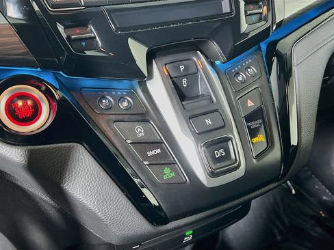 Used 2022 Honda Odyssey Elite image 15