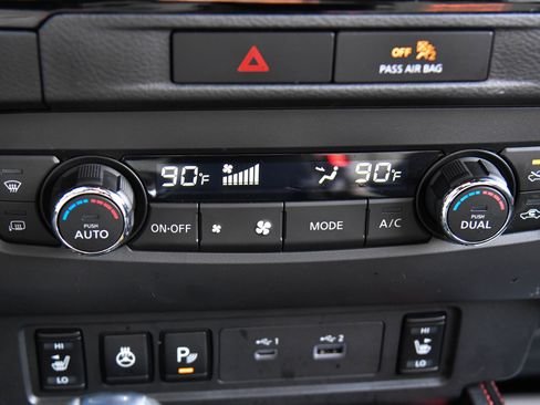 Used 2023 Nissan Frontier Pro-X w/ Pro Convenience Package image 27