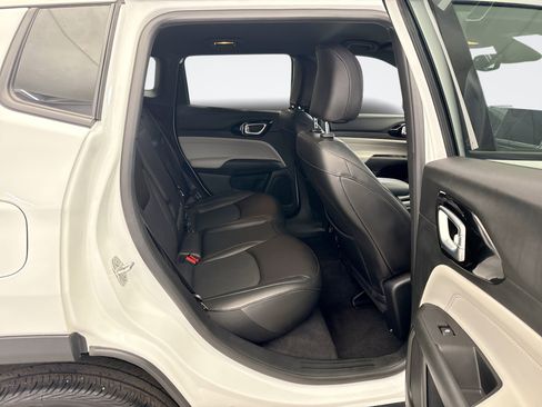 Used 2023 Jeep Compass Limited w/ Elite Group image 17