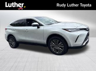 Used 2023 Toyota Venza Limited AWD/4WD video 1
