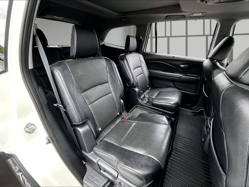 Used 2018 Honda Pilot Elite image 27