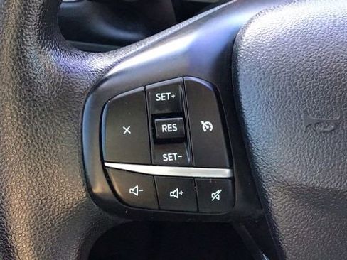 Certified 2022 Ford Maverick XLT image 28