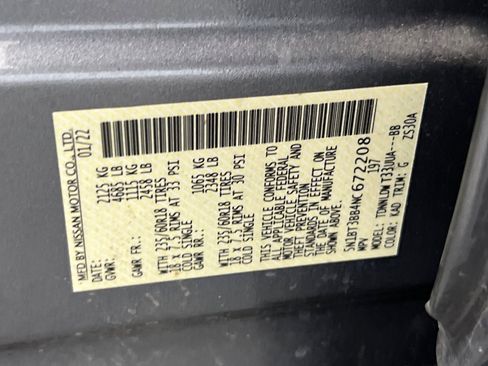 Used 2022 Nissan Rogue SV image 27