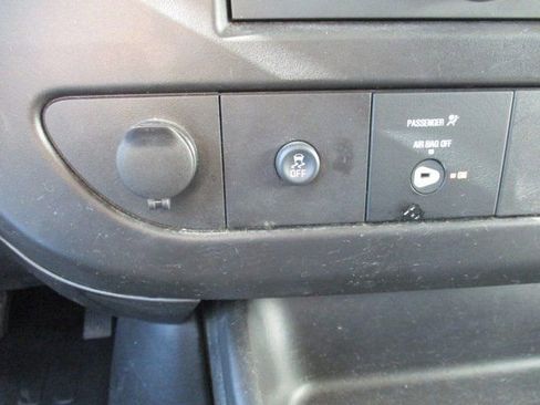 Used 2024 Chevrolet Express 2500 Work Van w/ Driver Convenience Package image 16