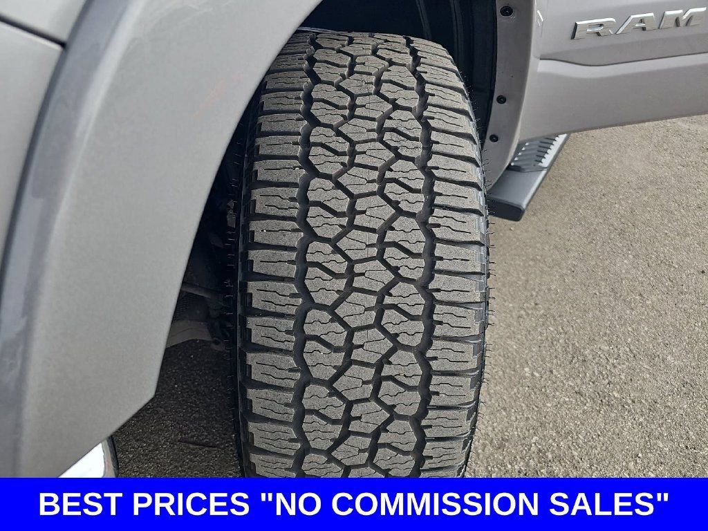 Used 2019 RAM 1500 Laramie AWD/4WD image 34