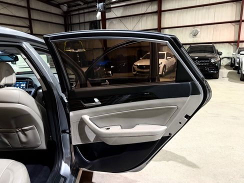 Used 2017 Hyundai Sonata Limited FWD image 20