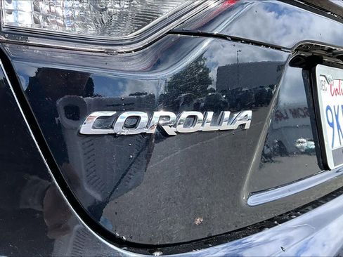 Certified 2024 Toyota Corolla LE image 30