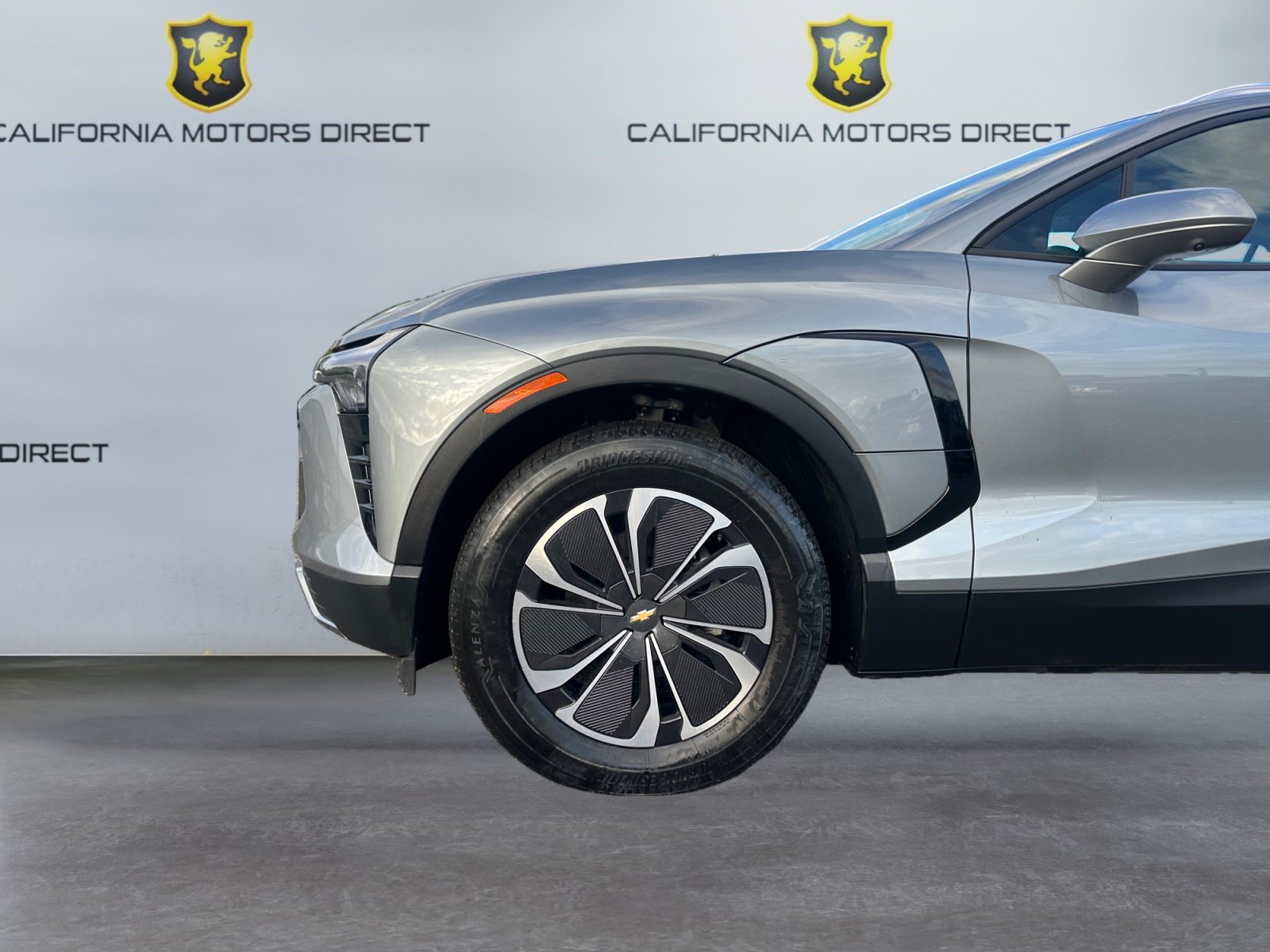 Used 2024 Chevrolet Blazer EV LT AWD/4WD image 14