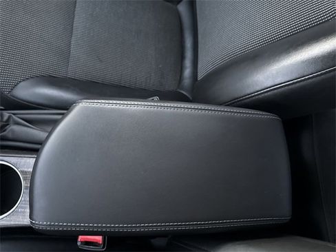 Used 2015 Chevrolet Malibu LT w/ Power Convenience Package image 27