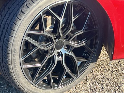 Used 2019 Nissan Altima 2.5 Platinum image 2