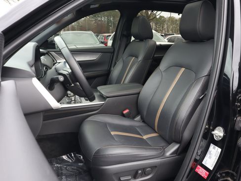 Certified 2024 MAZDA CX-90 Plug-In Hybrid w/ Premium Plus image 8