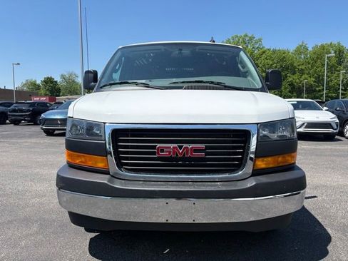 Used 2024 GMC Savana 2500 w/ Driver Convenience Package RWD image 16