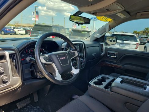 Used 2017 GMC Sierra 1500 SLE w/ SLE Value Package image 7