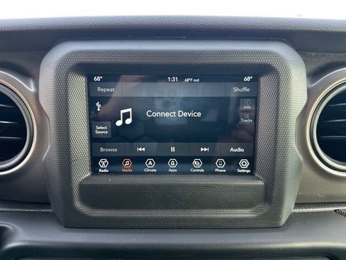 Used 2021 Jeep Wrangler Sport S image 22