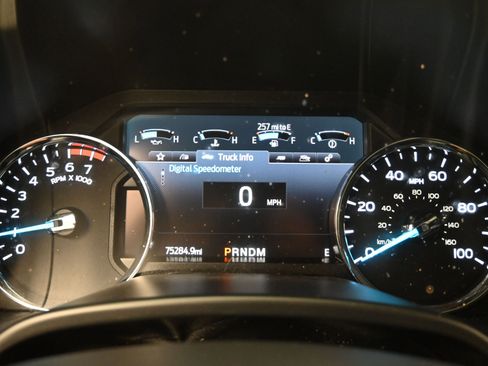 Used 2020 Ford F250 Lariat w/ Lariat Value Package image 19