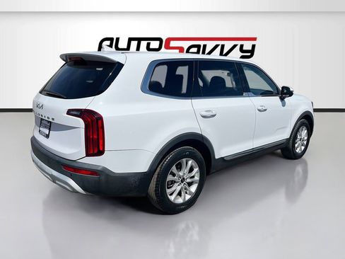 Used 2022 Kia Telluride LX FWD image 7