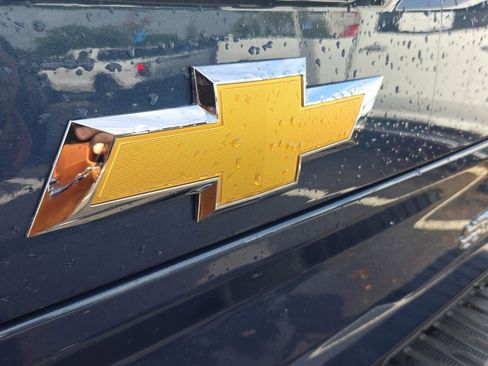 Used 2026 Chevrolet Silverado 2500 High Country w/ High Country Premium Package AWD/4WD image 15