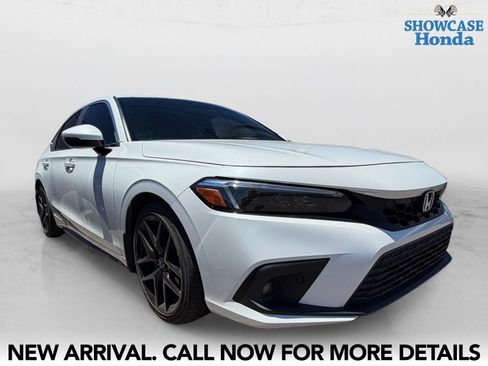 Used 2024 Honda Civic Sport Touring image 6