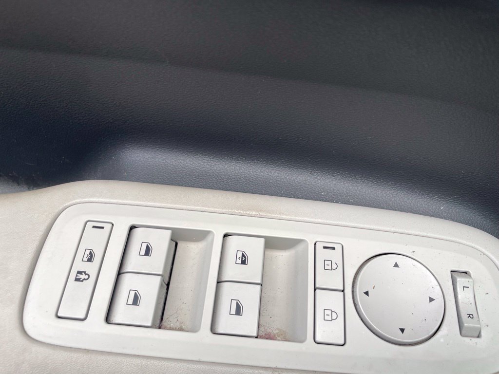 Certified 2024 Hyundai Santa Fe SE FWD image 7