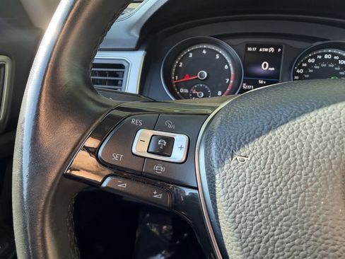 Used 2019 Volkswagen Atlas SE w/ Panoramic Sunroof Package image 27