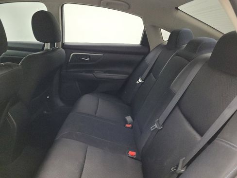 Used 2016 Nissan Altima 2.5 SR FWD image 18