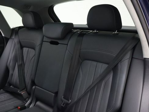 Used 2021 Audi Q5 2.0T Premium image 18