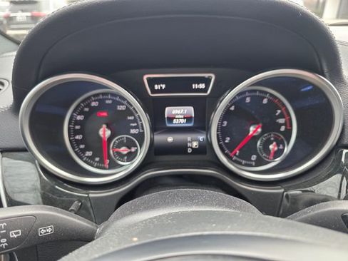 Used 2019 Mercedes-Benz GLS 550 4MATIC image 6