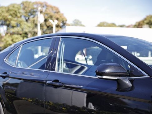 Used 2024 Toyota Camry XSE image 10