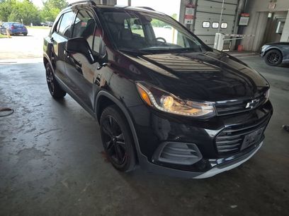 Used 2020 Chevrolet Trax LT w/ Sun & Sound Package
