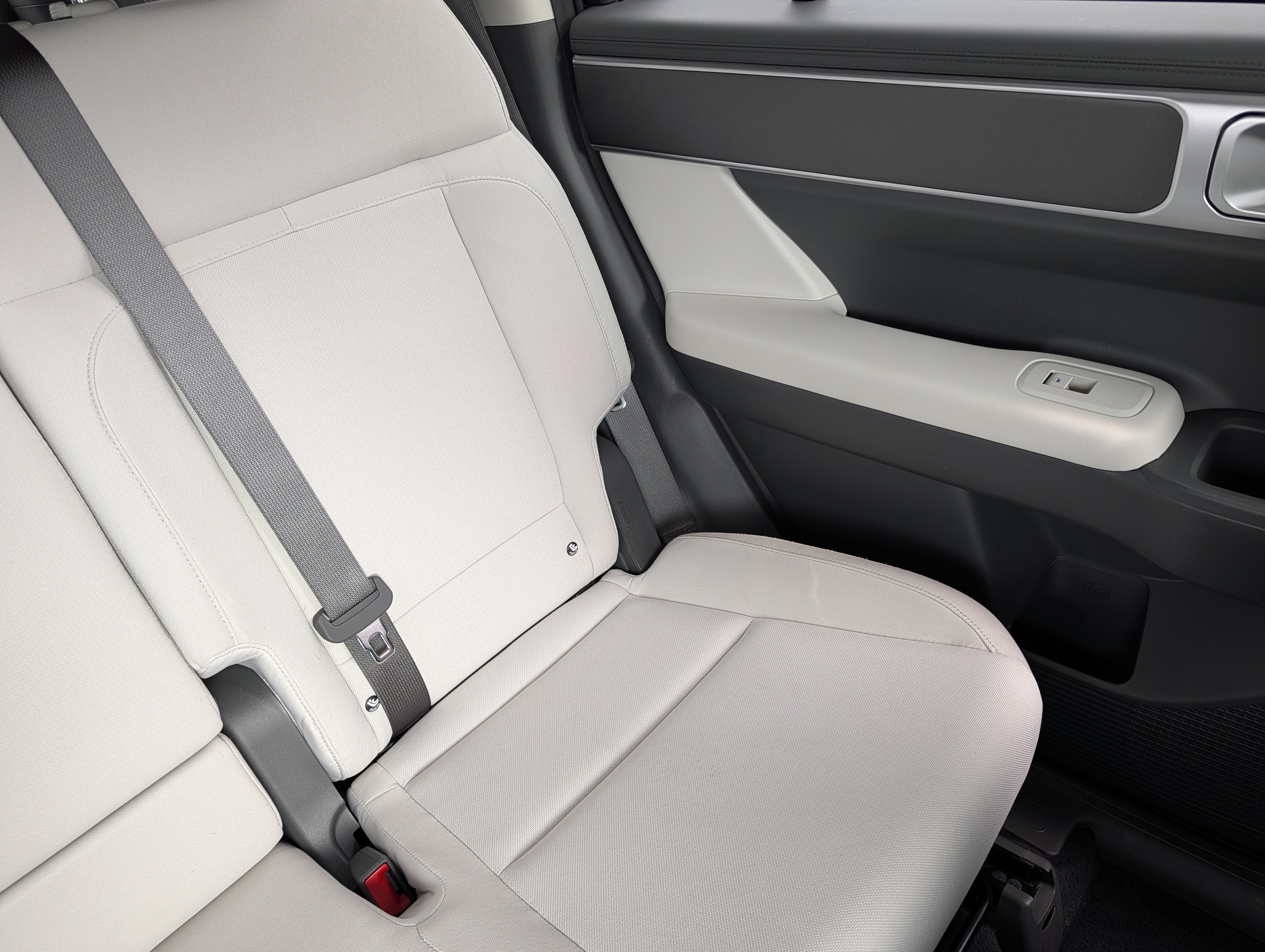Certified 2026 Hyundai Santa Fe SE AWD/4WD image 17