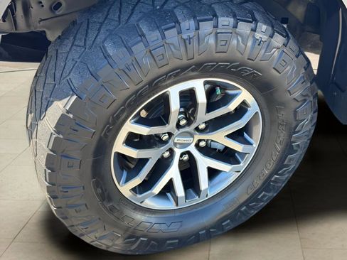 Used 2018 Ford F150 Raptor w/ Equipment Group 802A Luxury image 23