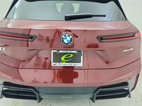 Used 2026 BMW iX xDrive45 image 12