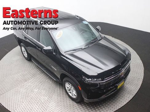 Used 2021 Chevrolet Tahoe LT image 3