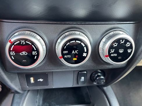 Used 2025 Mitsubishi Outlander Sport ES AWD/4WD image 31