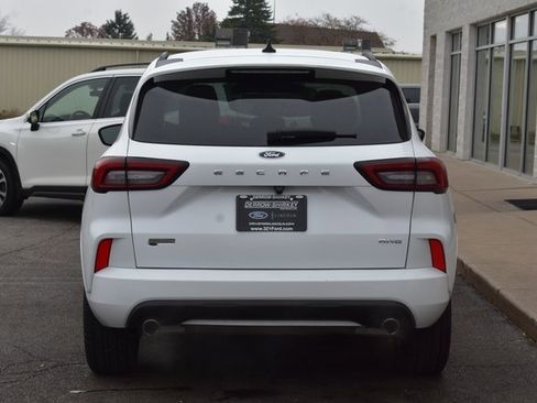 Used 2023 Ford Escape ST-Line image 5